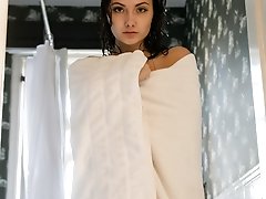 8 pictures - Paula Swenson Is Waterproof