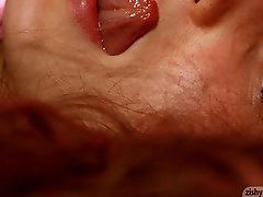 8 pictures - Vivi Kuanas She Sees Stars